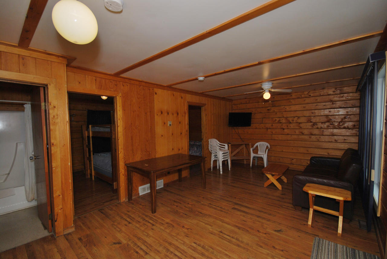 Kenosee Inn & Cabins Kenosee Park Room photo